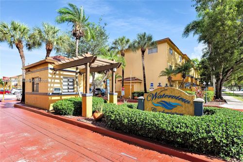 13-102-14902 Sw 82nd Ln, Miami, FL, 33193-3111 | Card Image