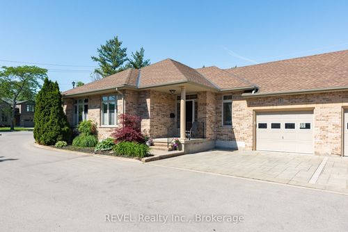 1-139 Glendale Ave, St Catharines, ON, L2T2K2 | Card Image