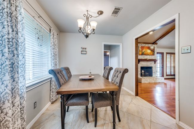 2307 Castle Rock Rd, House other with 3 bedrooms, 2 bathrooms and null parking in Carrollton TX | Image 14