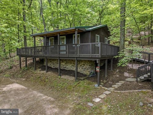 98 Ore Trail, BERKELEY SPRINGS, WV, 25411 | Card Image