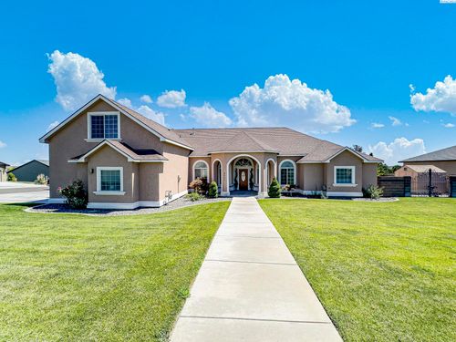 4807 Adobe Dr, Pasco, WA, 99301 | Card Image