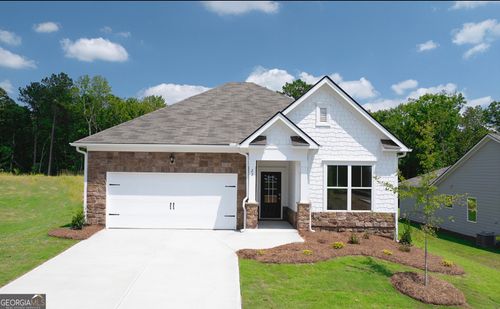 11 Majestic Oak Cir, Dallas, GA, 30132-3364 | Card Image