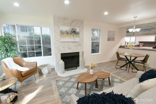 apt-12-101-8408 18th Ave W, Everett, WA, 98204-1577 | Card Image