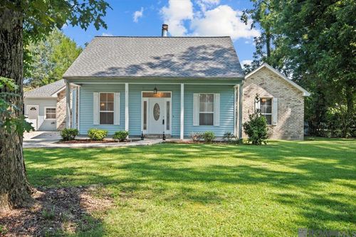 10931 Stanley Aubin Ln, Baton Rouge, LA, 70816-2193 | Card Image