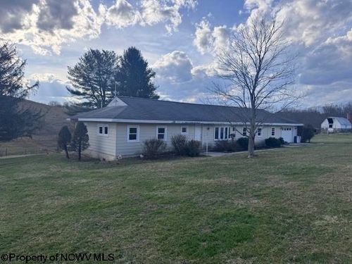 9619 Morgantown Pike, Philippi, WV, 26416-7497 | Card Image