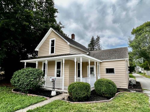 405 S Main St, South Whitley, IN, 46787-1442 | Card Image