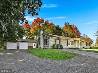 5661 Strasburg Road, House other with 3 bedrooms, 1 bathrooms and null parking in ATGLEN PA | Image 2