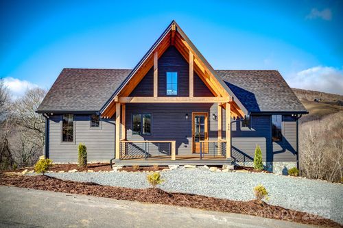 438 Sky Rock Dr, Banner Elk, NC, 28604 | Card Image