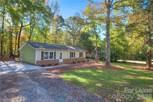 1300 Sharon Drive, Waxhaw, NC, 28173 | Card Image