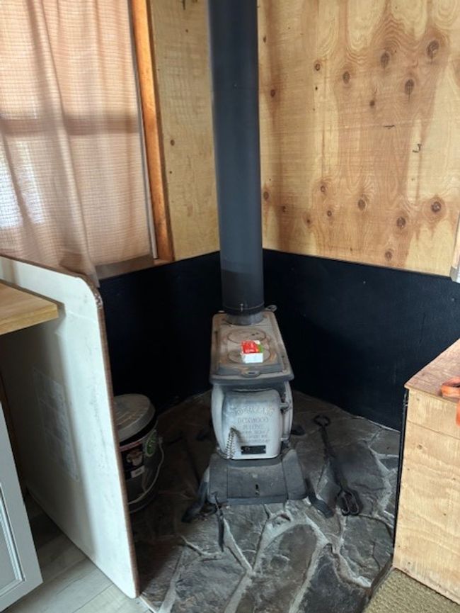 Detailed view of a wood stove | Image 12