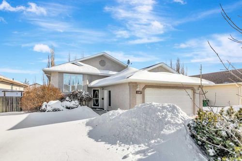 2307 57b Ave, Lloydminster, AB, T9V2W5 | Card Image