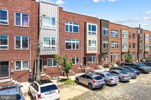 2020 Trenton Ave, PHILADELPHIA, PA, 19125-1941 | Card Image
