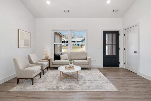 3 Houghton Ln, Bella Vista, AR, 72714-3922 | Card Image