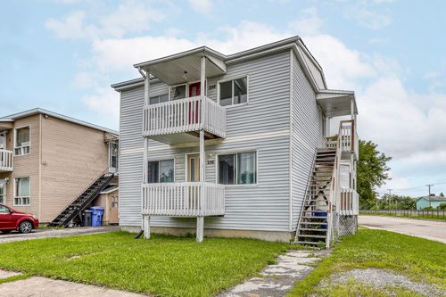 296 Rue Lévis, Gatineau (Gatineau), QC, J8P5R8 | Card Image