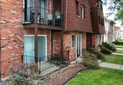 1n-9725 Ridgeland Ave, Oak Lawn, IL, 60453-3499 | Card Image