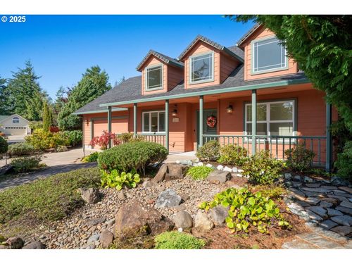 2131 Willow Loop E, Florence, OR, 97439-7701 | Card Image