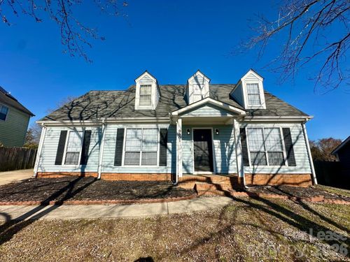 9501 Pondside Ln, Charlotte, NC, 28213-3793 | Card Image