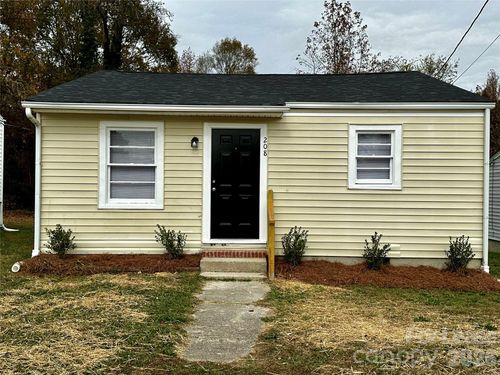 208 S Lexington Dr, Lexington, NC, 27292-5208 | Card Image