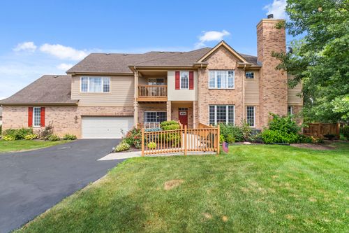 3905 Spyglass Cir, Palos Heights, IL, 60463-3102 | Card Image