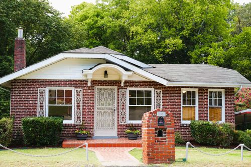 615 Midland Pike, Chattanooga, TN, 37411-2915 | Card Image