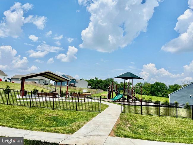 9962 Roulette Dr, House other with 3 bedrooms, 3 bathrooms and null parking in HAGERSTOWN MD | Image 31