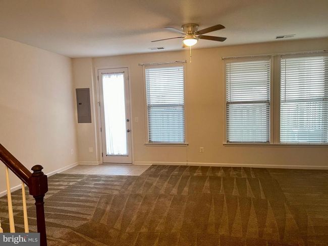 24456 Hawthorn Thicket Ter, Townhouse with 3 bedrooms, 4 bathrooms and null parking in STERLING VA | Image 27