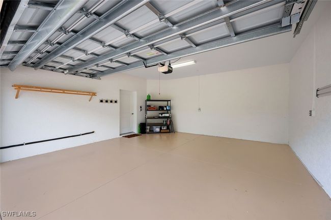 Attached 2 car private garage | Image 20