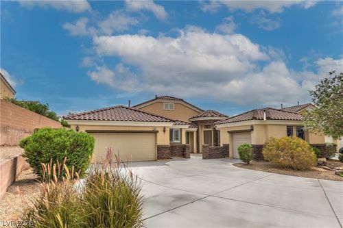 5924 Bullboat Ct, North Las Vegas, NV, 89031-3489 | Card Image