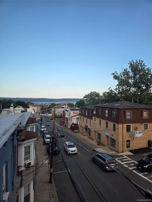 3-210 Main Street, Orangetown, NY, 10960 | Card Image