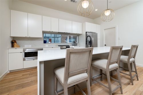 101-2118 N Carroll Ave, Dallas, TX, 75204-3602 | Card Image