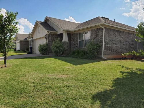 15729 Capulet Drive, Edmond, OK, 73013 | Card Image