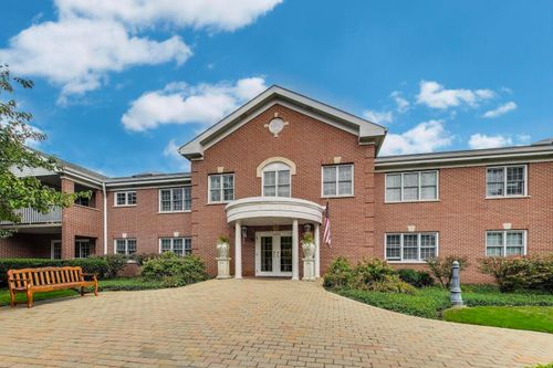 unit-203-1234 Depot St, Glenview, IL, 60025-2967 | Card Image