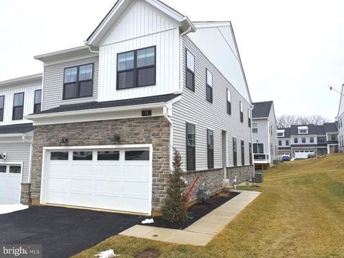 72 Alroy Rd, MALVERN, PA, 19355-1753 | Card Image