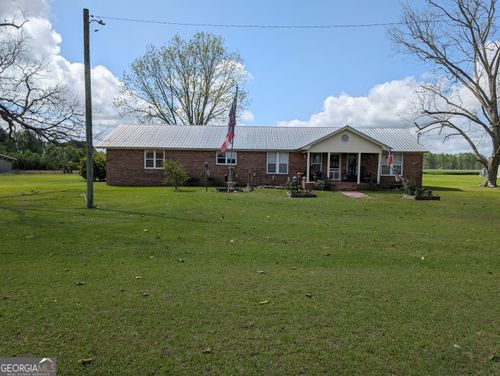 611 Mikell Lake Rd, Screven, GA, 31560-8601 | Card Image