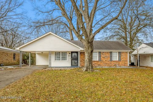 8439 Booneville Dr, Southaven, MS, 38671-3503 | Card Image