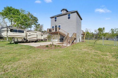 9406 Avenue E, Liverpool, TX, 77577-1406 | Card Image
