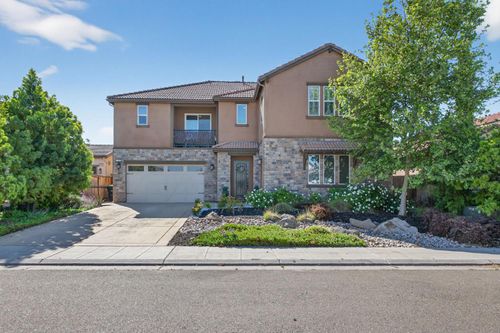 638 Mesa Dr S, Madera, CA, 93636 | Card Image