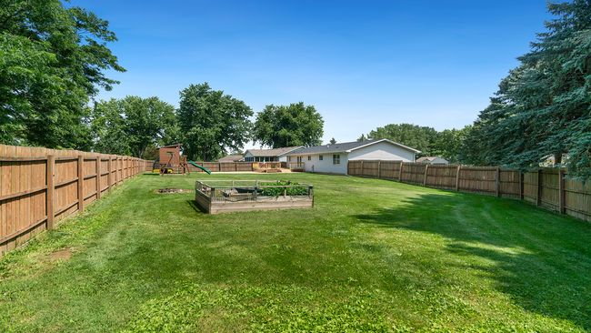 2734 N Deer Path Cir, House other with 3 bedrooms, 2 bathrooms and 2 parking in OREGON IL | Image 36