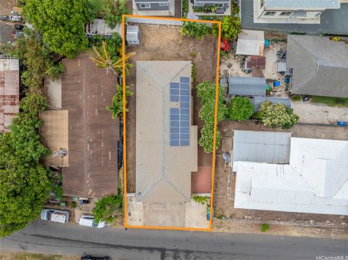 87-102 Kulaaupuni St, Waianae, HI, 96792-4524 | Card Image