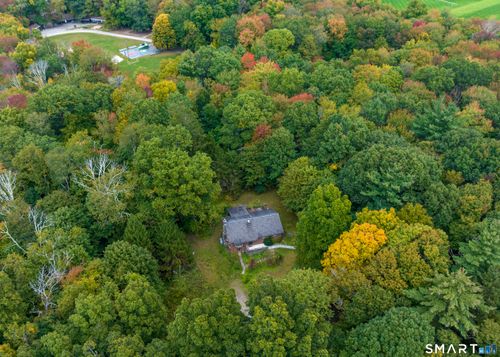326 West Street, Morris, CT, 06763 | Card Image