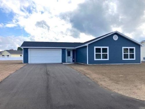 2615 Plover Ln, Traverse City, MI, 49685-9226 | Card Image