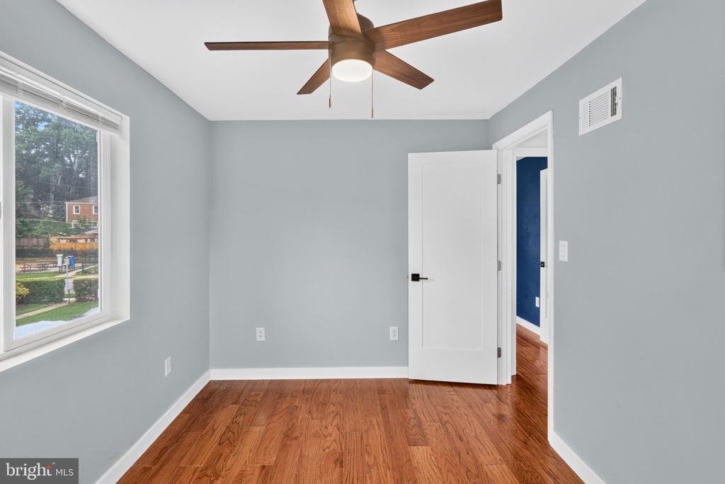 Residential in ALEXANDRIA 5