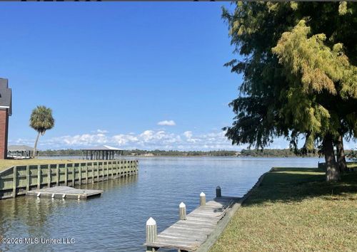 479 Linda Dr, Biloxi, MS, 39531-2334 | Card Image