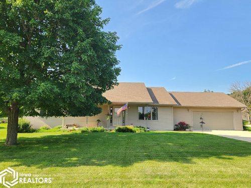 712 Bison Dr, Nora Springs, IA, 50458-8620 | Card Image