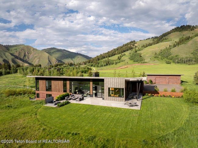 13175 River Bend Rd, House other with 3 bedrooms, 4 bathrooms and null parking in Jackson WY | Image 58