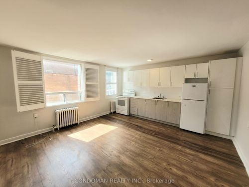 205-852 Broadview Ave, Toronto, ON, M4K2R1 | Card Image