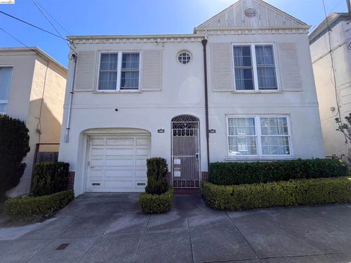 1888 20th Ave, San Francisco, CA, 94122-4404 | Card Image