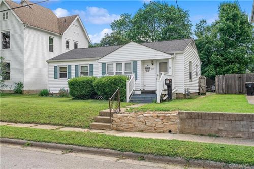 313 High St, Wilmington, OH, 45177-1706 | Card Image