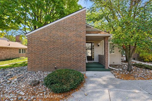 a-906 Montevideo Dr, Lansing, MI, 48917-3989 | Card Image
