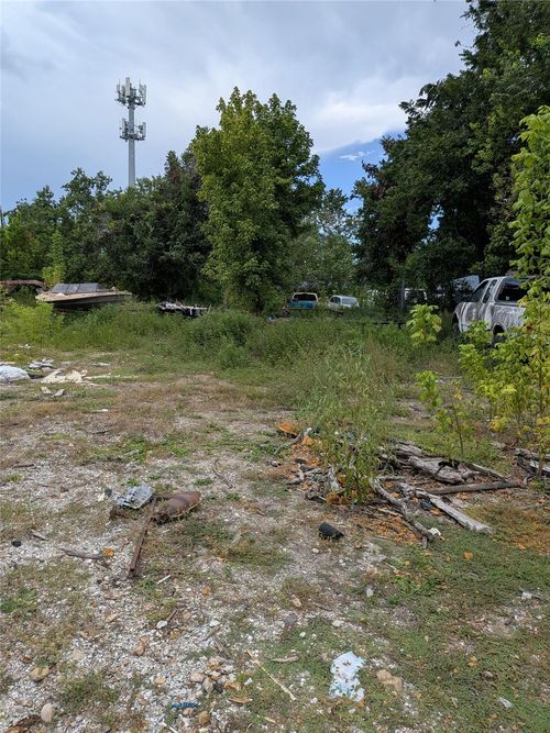 7310 Lockwood Dr, Houston, TX, 77016-7032 | Card Image